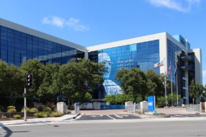 Intel Price Forecast: The Best Proven Insights for Investors